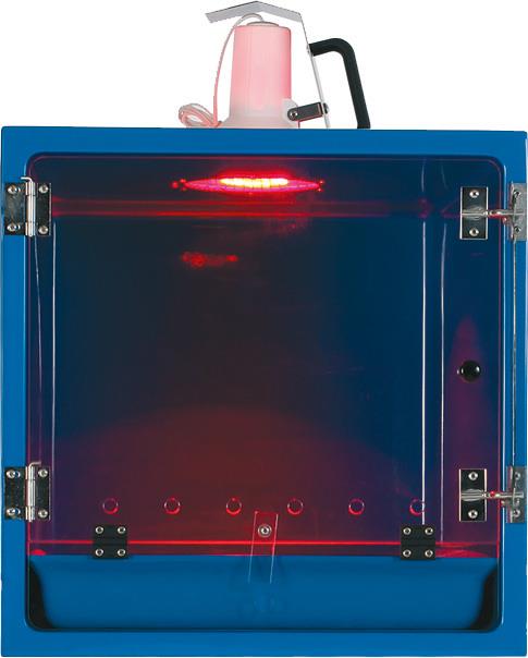 Tierbox Typ Reptilien mit 2- geteilter Polycarbonattür und integrierten Luftlöchern auf Anfrage Tierbox Typ Reptilien mit 2- geteilter Polycarbonattür und integrierten Luftlöchern auf Anfrage