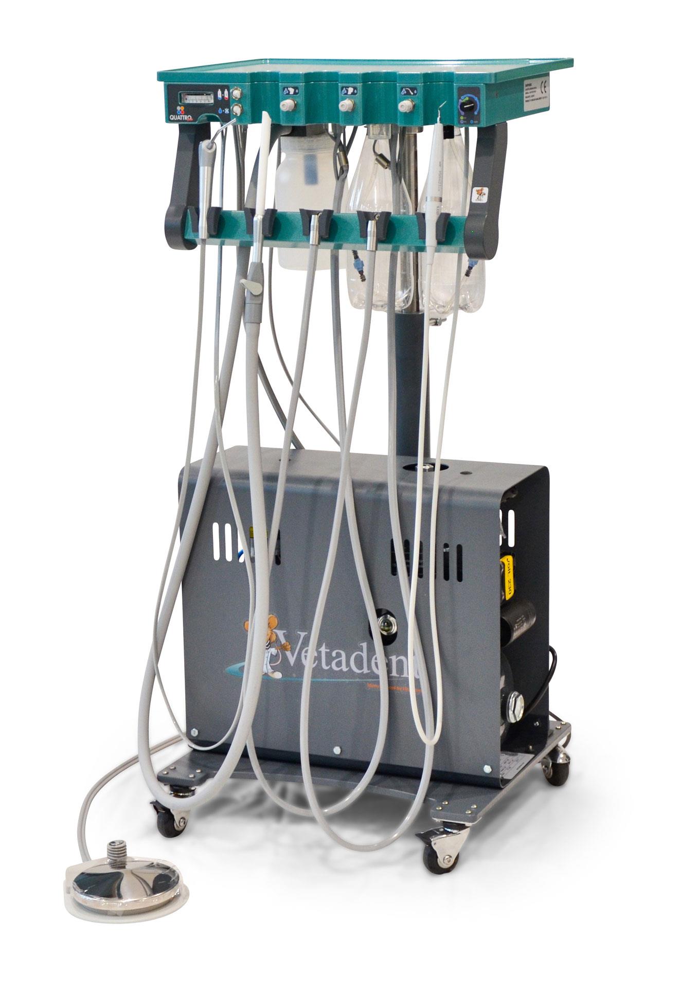 Dentaleinheit Quattro Plus auf Fahrgestell mit Kompressor, FO, NSK LED Piezo Scaler, Wasserführung Dentaleinheit Quattro Plus auf Fahrgestell mit Kompressor, FO, NSK LED Piezo Scaler, Wasserführung