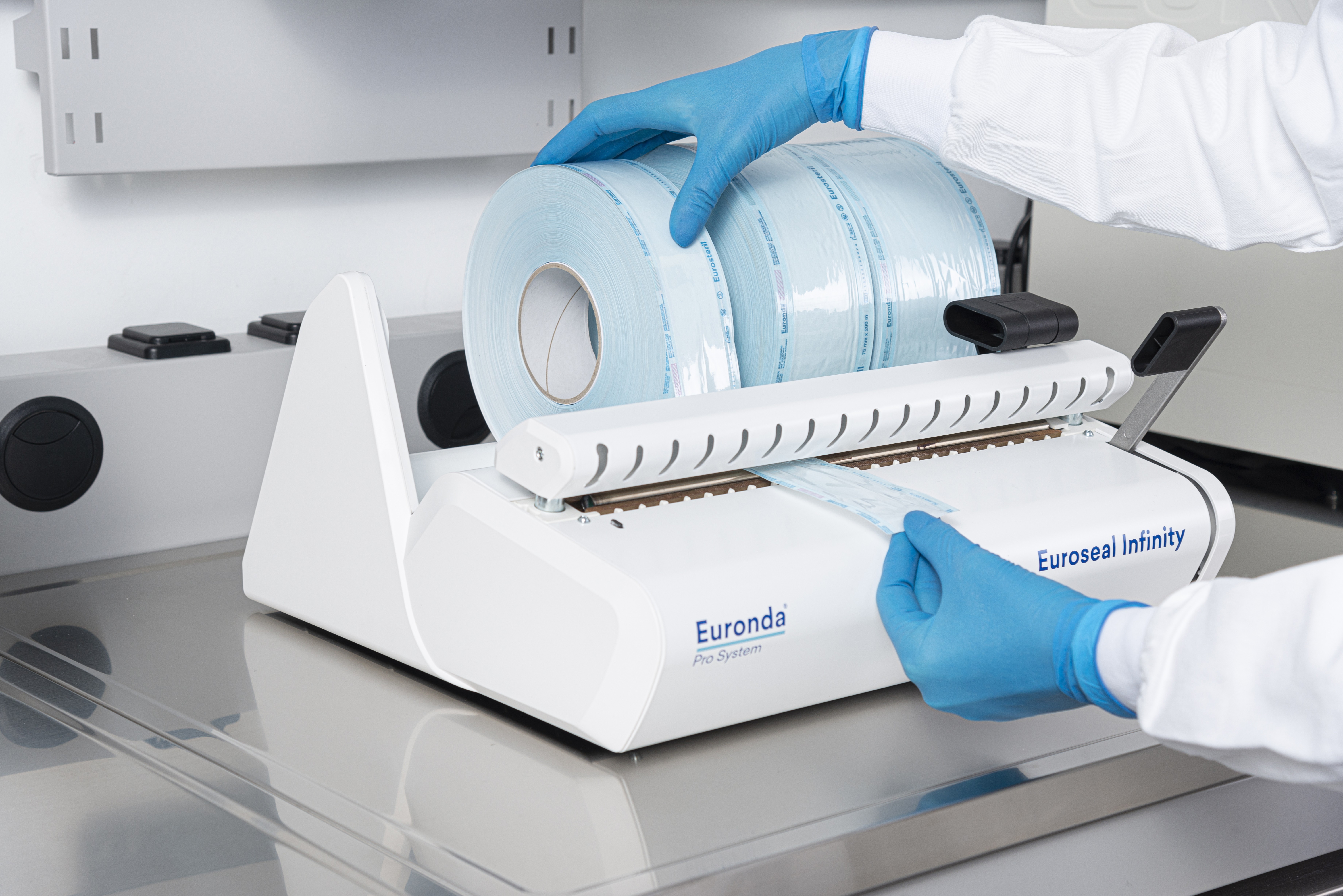 Siegelgerät, Sterilisationsverpackung, Rollenmaterial, Dentalgerät, weiß